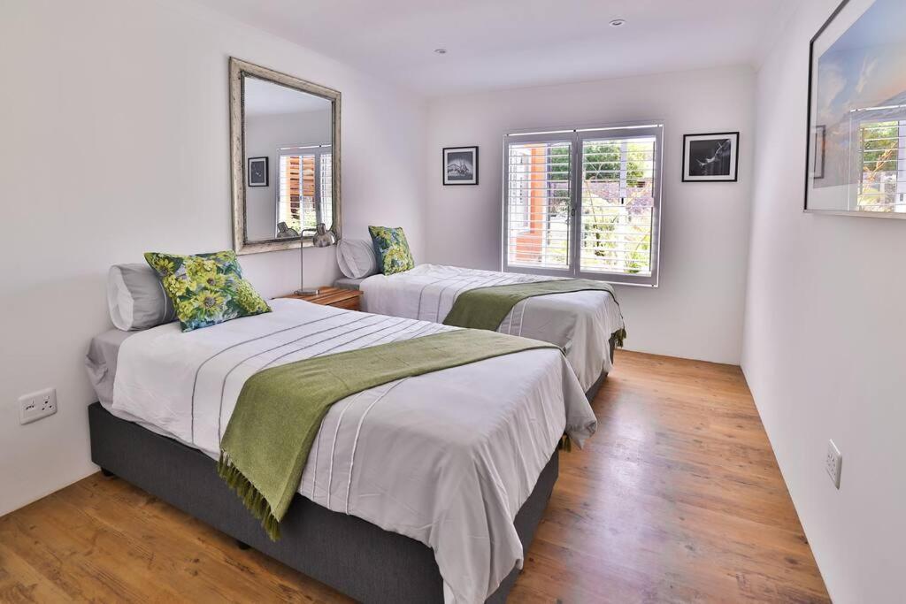 Garten Wohnung Mit Pool, 2 Schlafzimmer Cidade Do Cabo Exterior foto